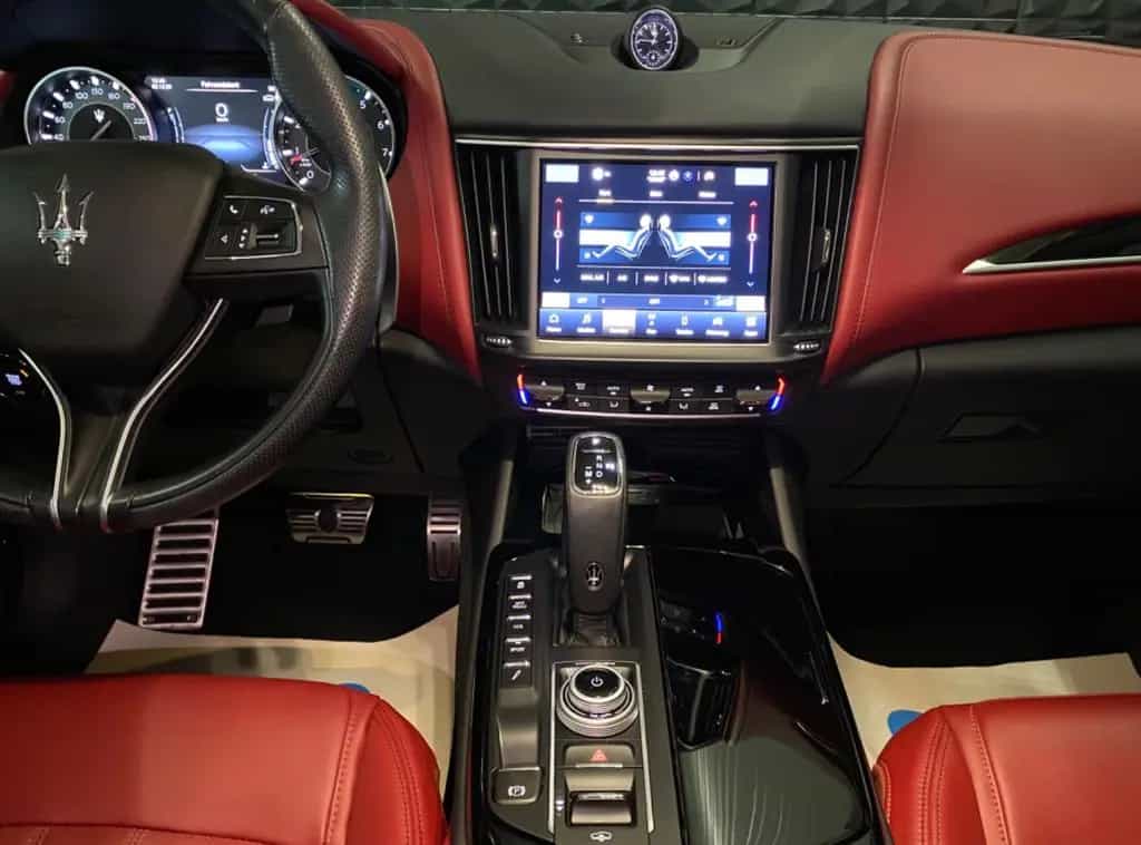 Maserati Levante Modena S, rotes Leder,1 Hand, Navi, 360° 10/2021-photo-13