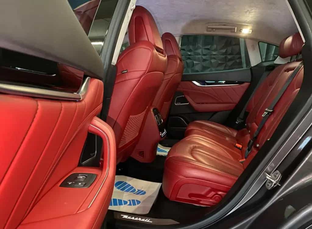Maserati Levante Modena S, rotes Leder,1 Hand, Navi, 360° 10/2021-photo-15