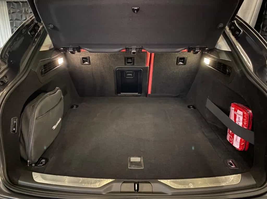 Maserati Levante Modena S, rotes Leder,1 Hand, Navi, 360° 10/2021-photo-16