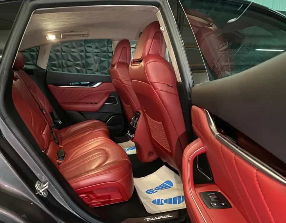 Maserati Levante Modena S, rotes Leder,1 Hand, Navi, 360° 10/2021-photo-18