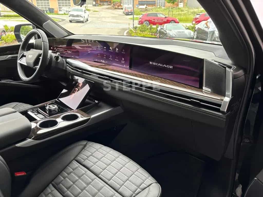 Cadillac Escalade MY26 6.2 V8 ESV Platinum Luxury 24" null-photo-10