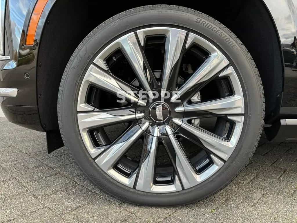 Cadillac Escalade MY26 6.2 V8 ESV Platinum Luxury 24" null-photo-5