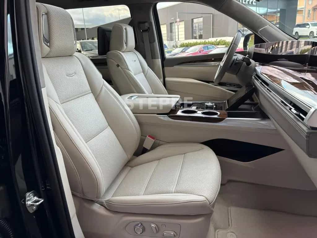 Cadillac Escalade MY26 6.2 V8 ESV  Platinum Luxury 24" null-photo-11