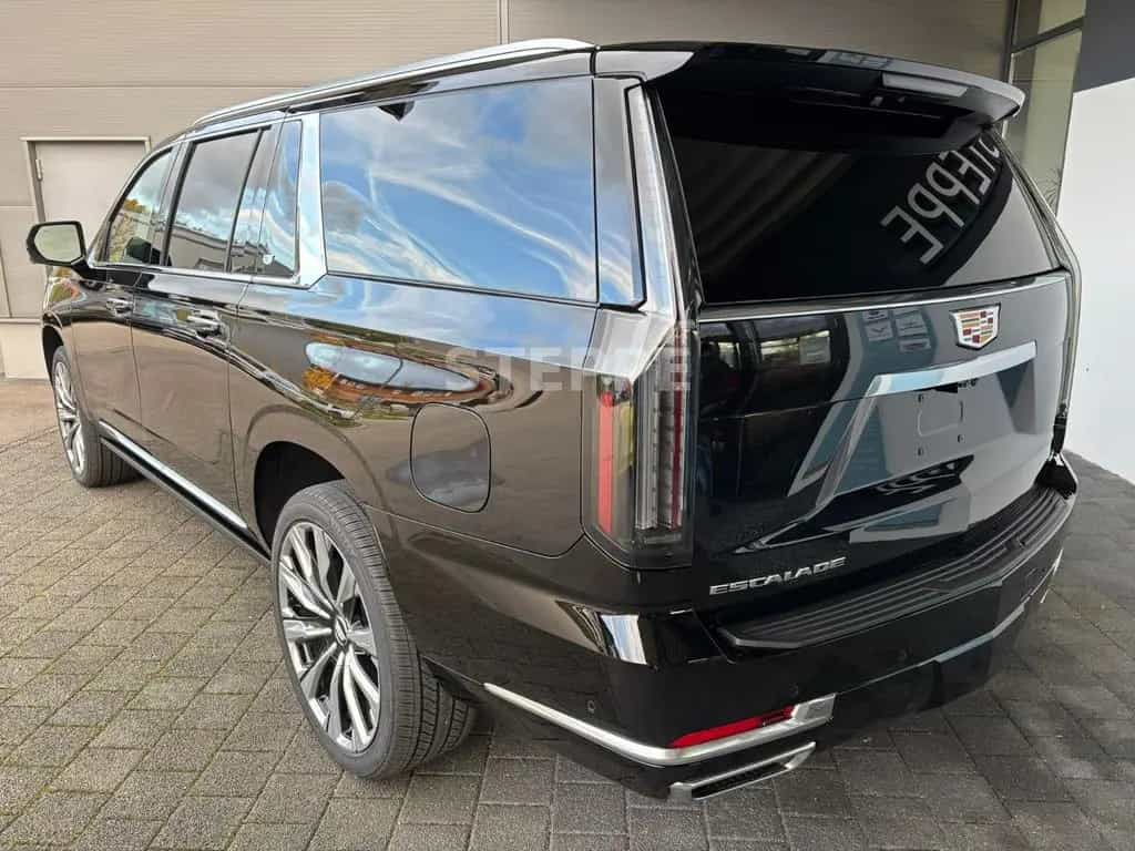 Cadillac Escalade MY26 6.2 V8 ESV  Platinum Luxury 24" null-photo-3