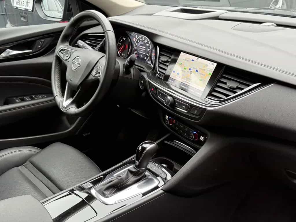 Opel Insignia B Sports Tourer Innovation OPC Line 4x4 10/2018-photo-11