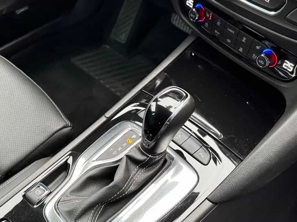 Opel Insignia B Sports Tourer Innovation OPC Line 4x4 10/2018-photo-17