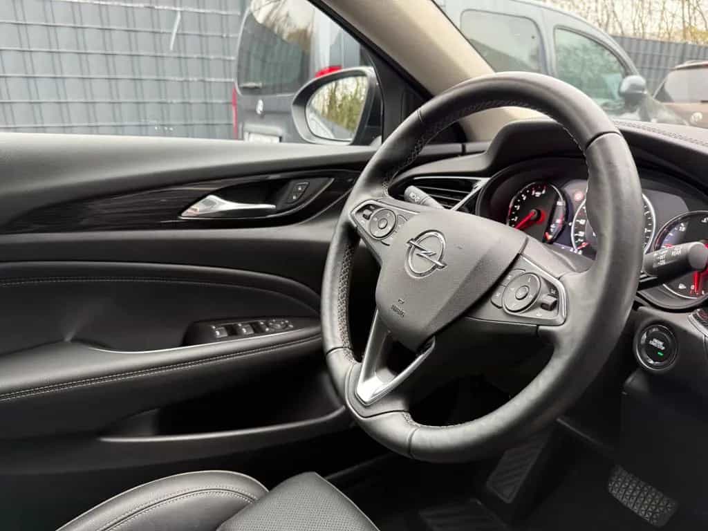 Opel Insignia B Sports Tourer Innovation OPC Line 4x4 10/2018-photo-18