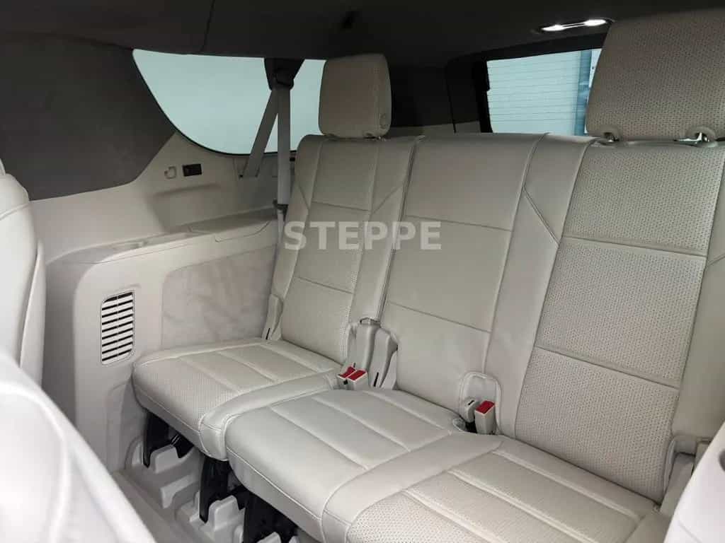 Cadillac Escalade FACELIFT MY26 6.2 V8 ESV Sport Platinum null-photo-5