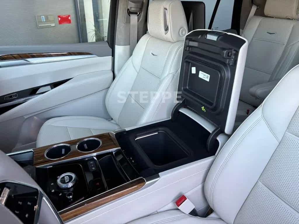 Cadillac Escalade FACELIFT MY26 6.2 V8 Platinum Luxury24" null-photo-18
