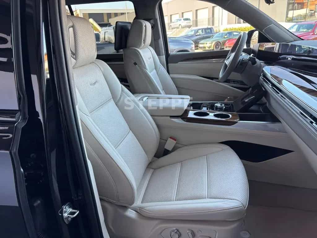 Cadillac Escalade FACELIFT MY26 6.2 V8 Platinum Luxury24" null-photo-6