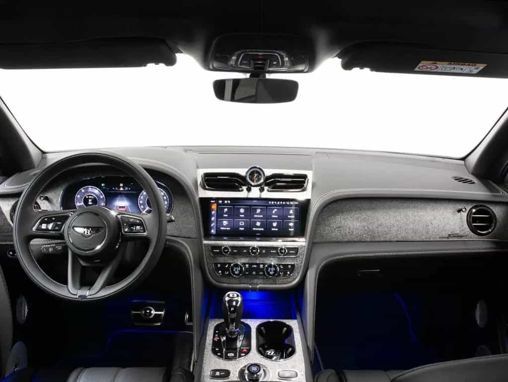 Bentley Bentayga Speed STONE VENEER | AKRAPOVIC null-photo-18