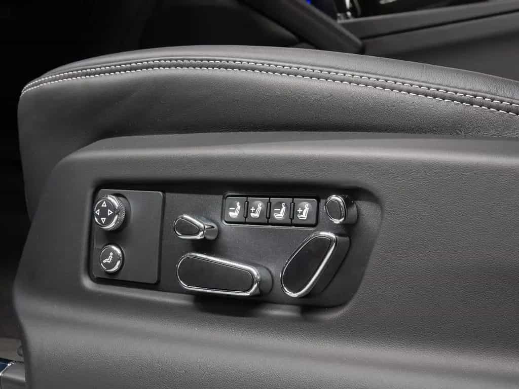 Bentley Bentayga Speed DYNAMIC SPEC | B&O null-photo-16