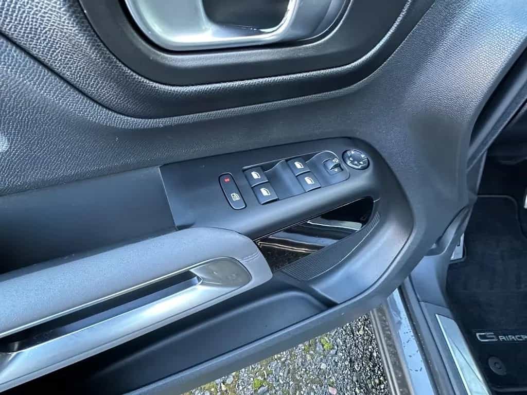 Citroën C5 Aircross BlueHDi 180 EAT8 SHINE +AHK+PANORAMA 05/2019-photo-23