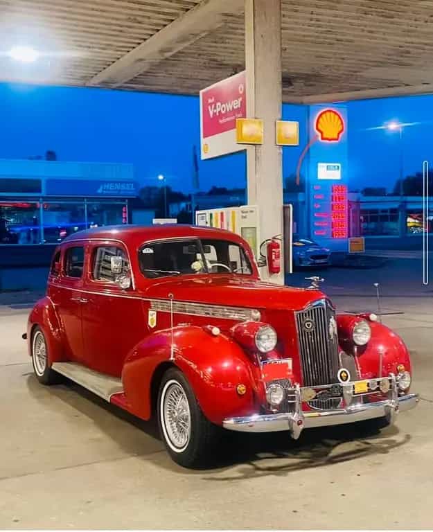 Packard Other 120 Traum in Rot 07/1940-photo-0