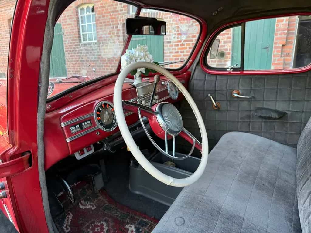 Packard Other 120 Traum in Rot 07/1940-photo-2