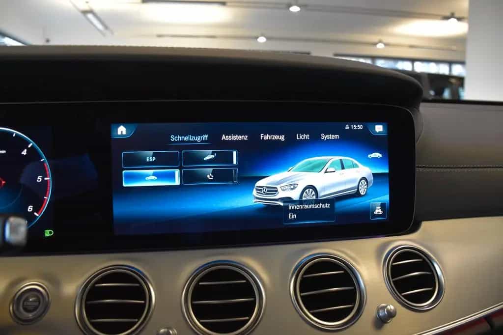Mercedes-Benz E-Class D 9G EXCLUSIVE"LEDER"360°-KAMERA"ESD"AHK" 07/2021-photo-32