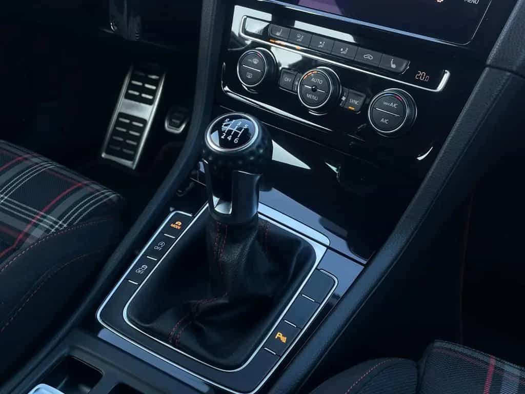 Volkswagen Golf VII GTI Performance BMT *FACELIFT*245 PS* 07/2017-photo-23