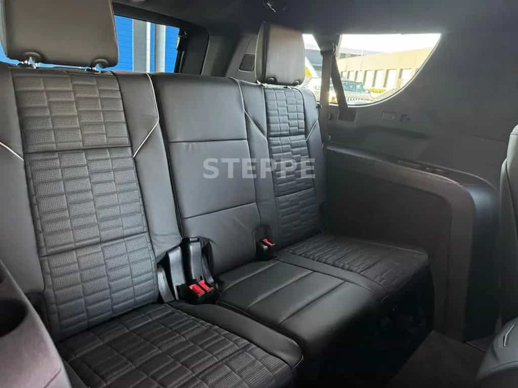 Cadillac Escalade FACELIFT MY26 6.2 V8 ESV Sport Platinum null-photo-8