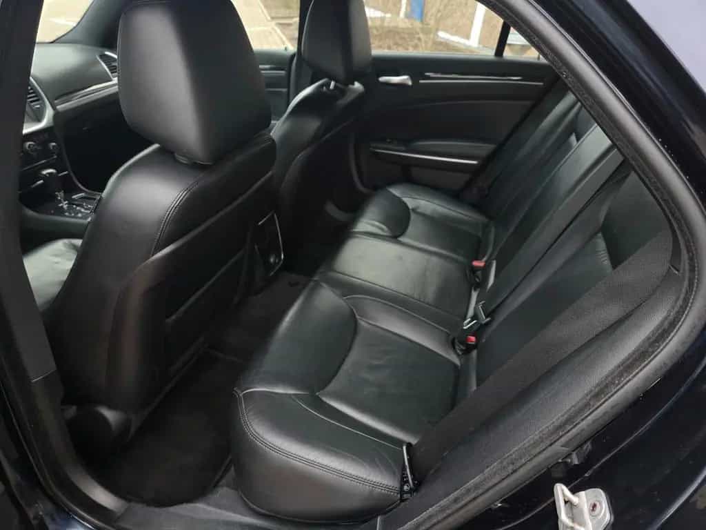 Chrysler 300C 3.6 V6 LPG 04/2011-photo-6