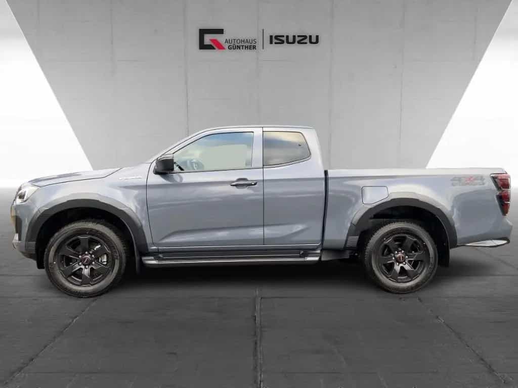 Isuzu D-Max V-CROSS SpaceCab 4WD 163PS Autom./Winter/L null-photo-1