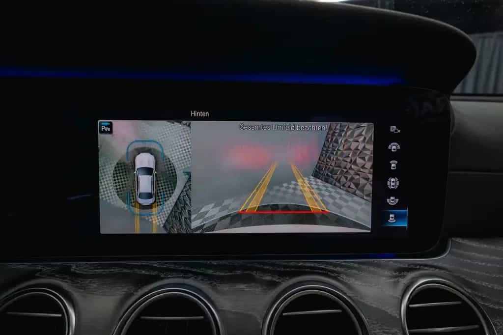 Mercedes-Benz E 53 AMG 4Matic+ Facelift Designo *ACC*Pano*360* 01/2021-photo-30