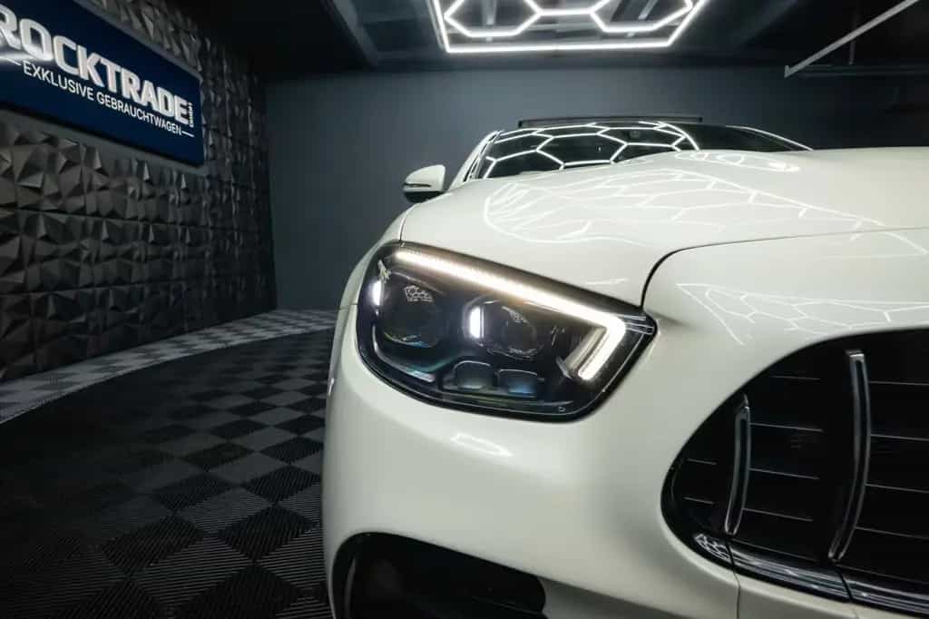 Mercedes-Benz E 53 AMG 4Matic+ Facelift Designo *ACC*Pano*360* 01/2021-photo-5