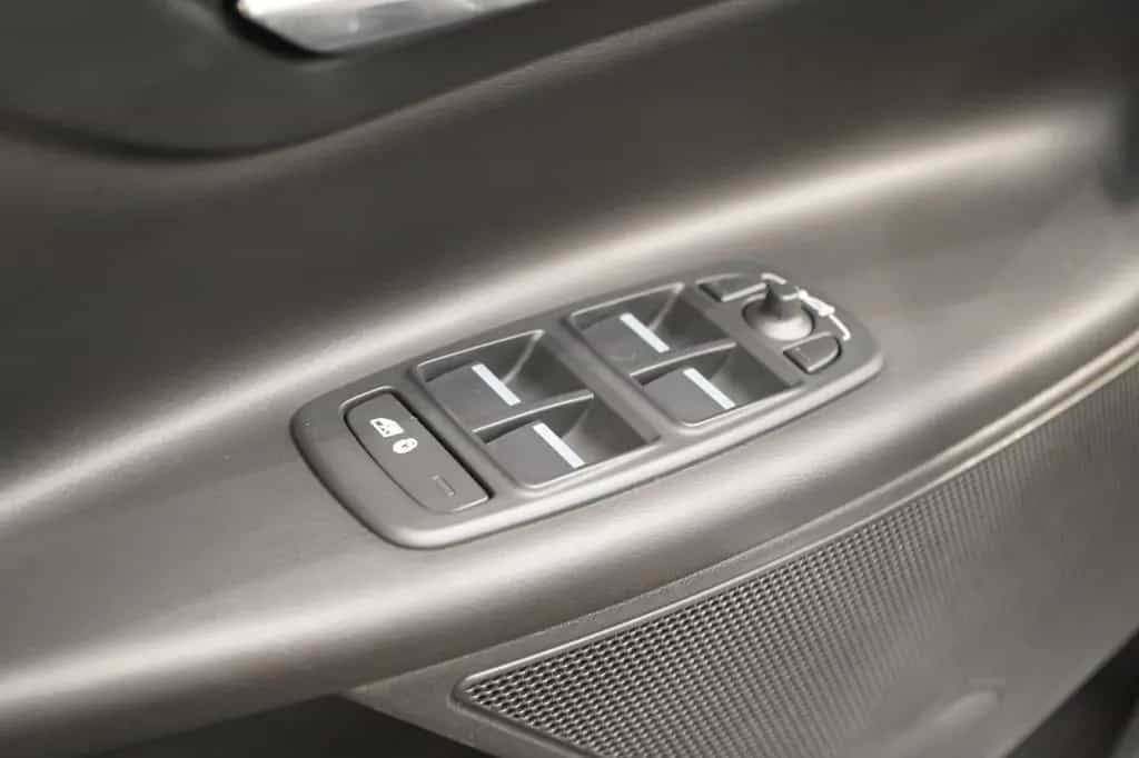 Jaguar XE S *381Ps*Deutsch*S-Abgas*Pano*Head-Up*Kamera* 10/2017-photo-20