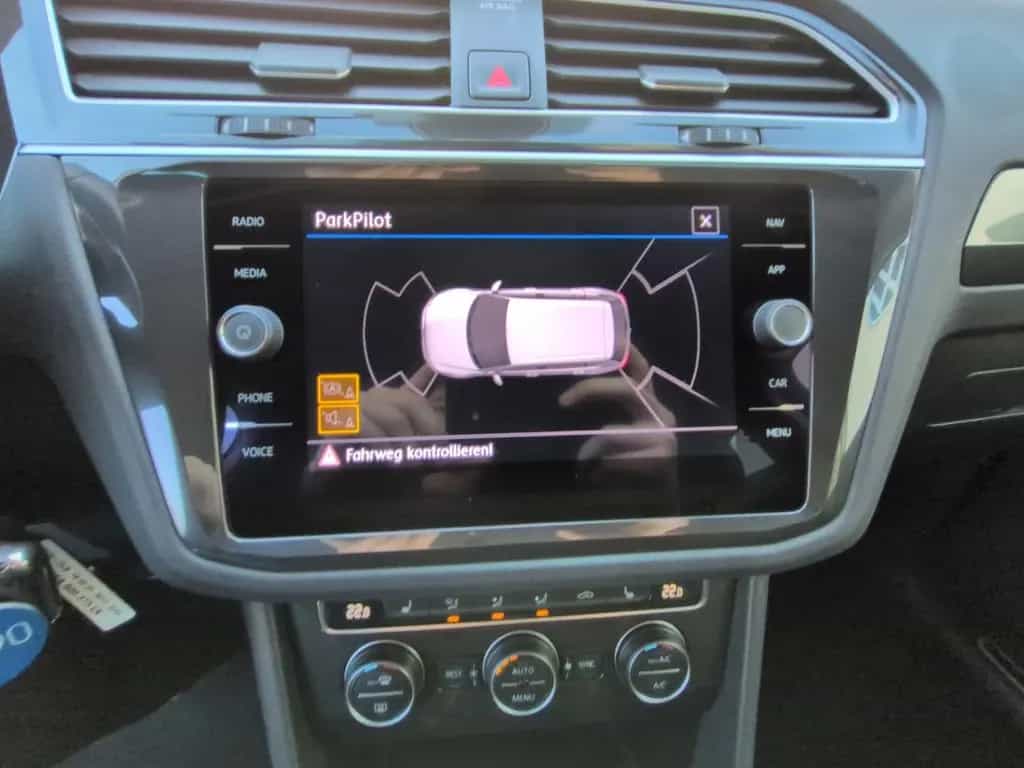 Volkswagen Tiguan 2.0 TSI DSG 4M R Line AHK/HEAD-UP 03/2020-photo-20