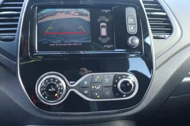 Renault Captur TCe 120 BOSE Edition ENERGY Navi/KlimaLED 06/2018-photo-17