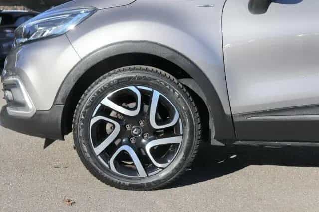 Renault Captur TCe 120 BOSE Edition ENERGY Navi/KlimaLED 06/2018-photo-2