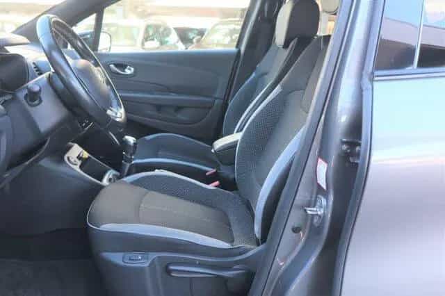 Renault Captur TCe 120 BOSE Edition ENERGY Navi/KlimaLED 06/2018-photo-6