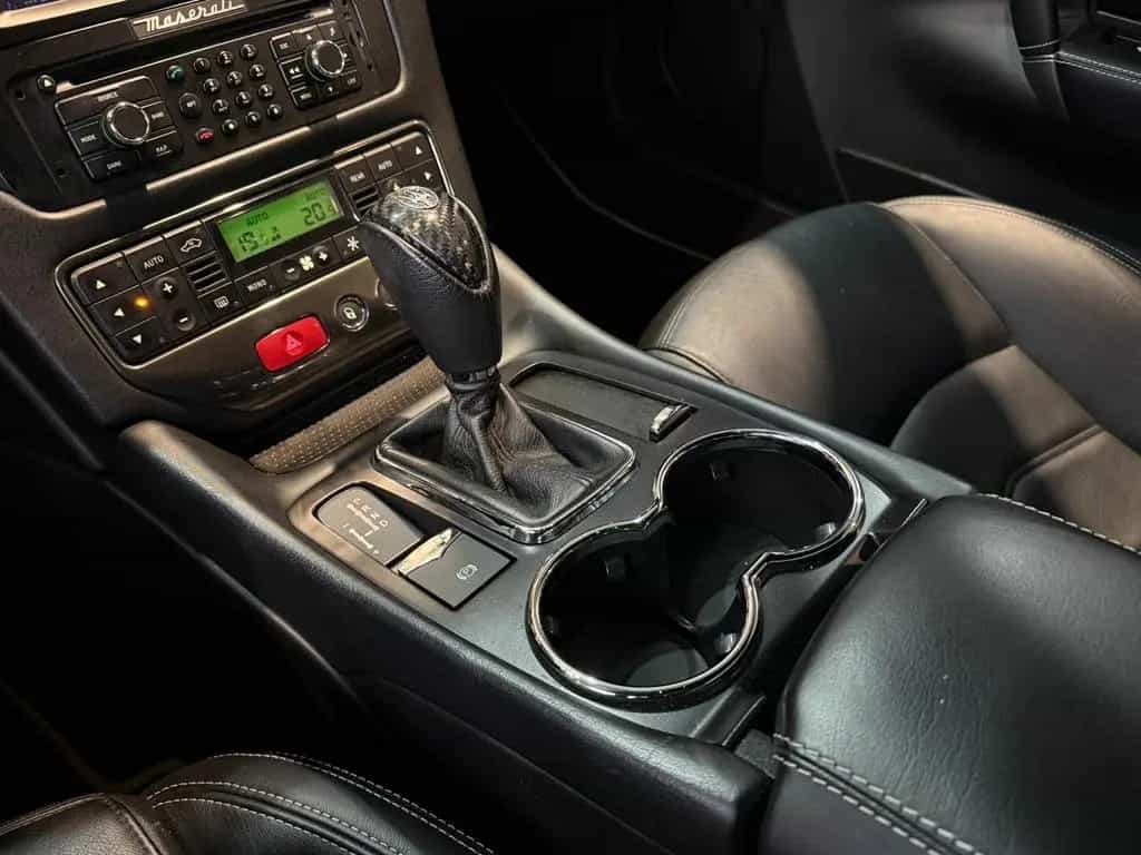 Maserati Granturismo S 4.7L V8/PDC/NAVI/SHZ/BOSE 01/2014-photo-16