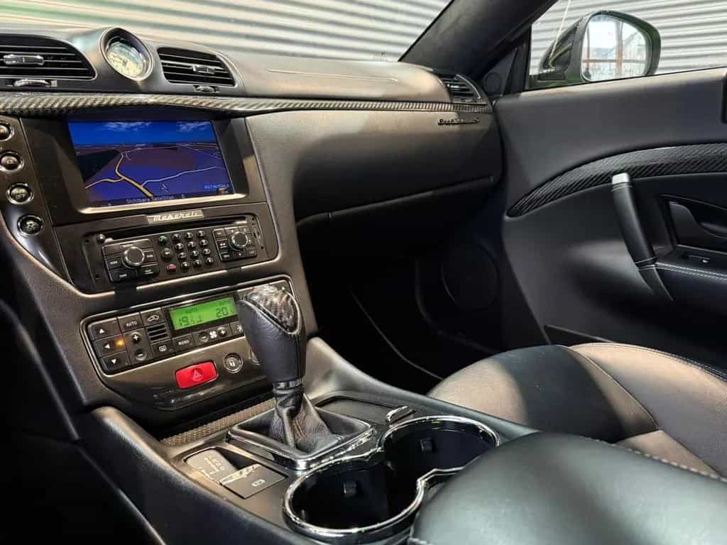 Maserati Granturismo S 4.7L V8/PDC/NAVI/SHZ/BOSE 01/2014-photo-17
