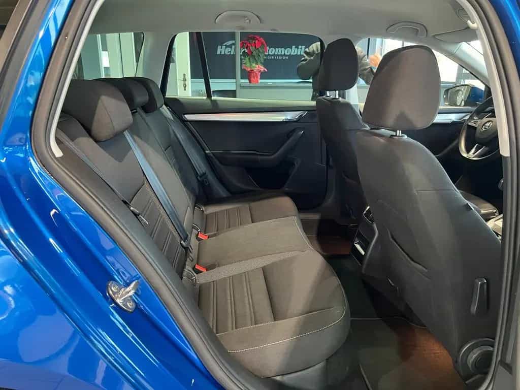 Skoda Octavia 1.5 kombi, DSG*Navi*App-Conect 02/2020-photo-12