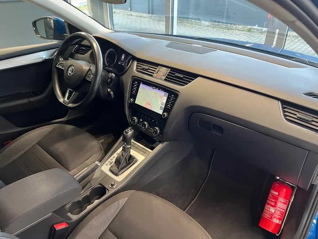 Skoda Octavia 1.5 kombi, DSG*Navi*App-Conect 02/2020-photo-14