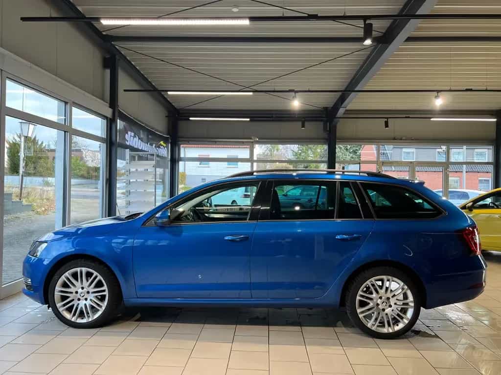 Skoda Octavia 1.5 kombi, DSG*Navi*App-Conect 02/2020-photo-3
