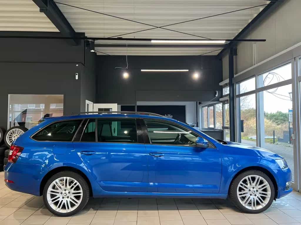 Skoda Octavia 1.5 kombi, DSG*Navi*App-Conect 02/2020-photo-7
