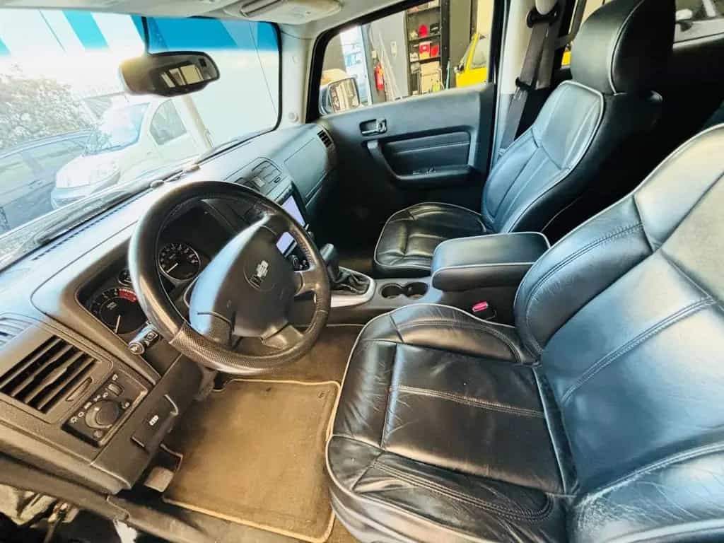 Hummer H3 3.5 Platinum 12/2005-photo-12