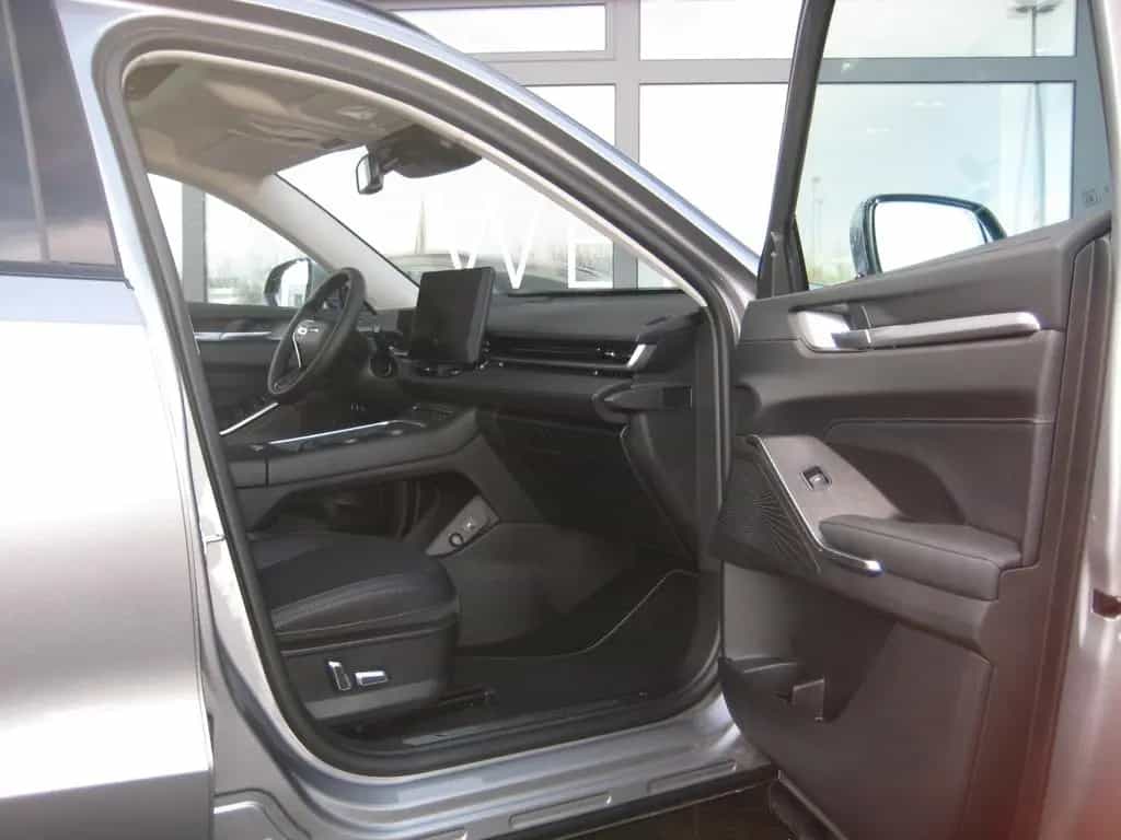 GWM Haval H6 Luxury 1.5 Turbo Hybrid/Vorführwagen 02/2026-photo-5
