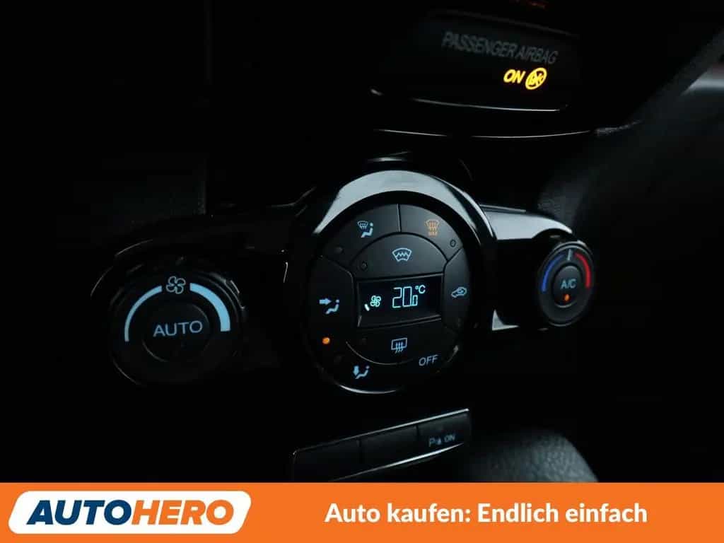 Ford Fiesta 1.0 EcoBoost Titanium Aut.*TEMPO*PDC*SHZ* 07/2015-photo-24