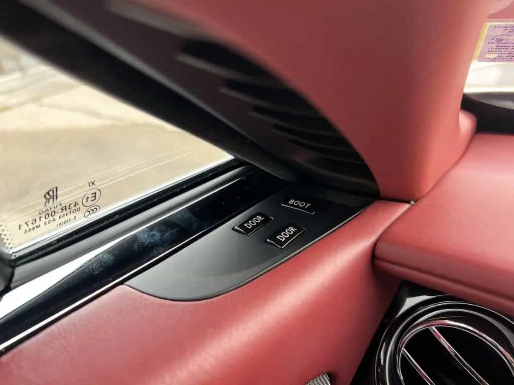 Rolls-Royce Wraith 6.6 V12/TWO-TONE/PANO/TOP-VIEW KAMERA/ 02/2014-photo-11