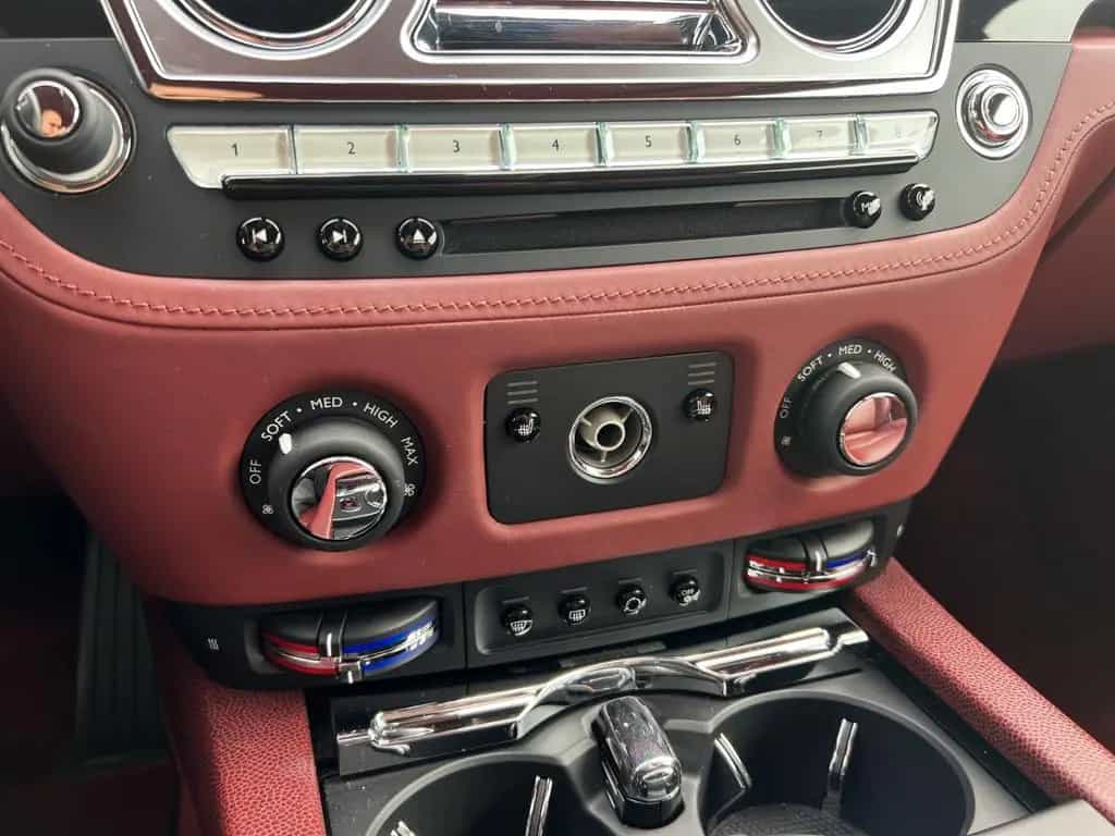 Rolls-Royce Wraith 6.6 V12/TWO-TONE/PANO/TOP-VIEW KAMERA/ 02/2014-photo-14
