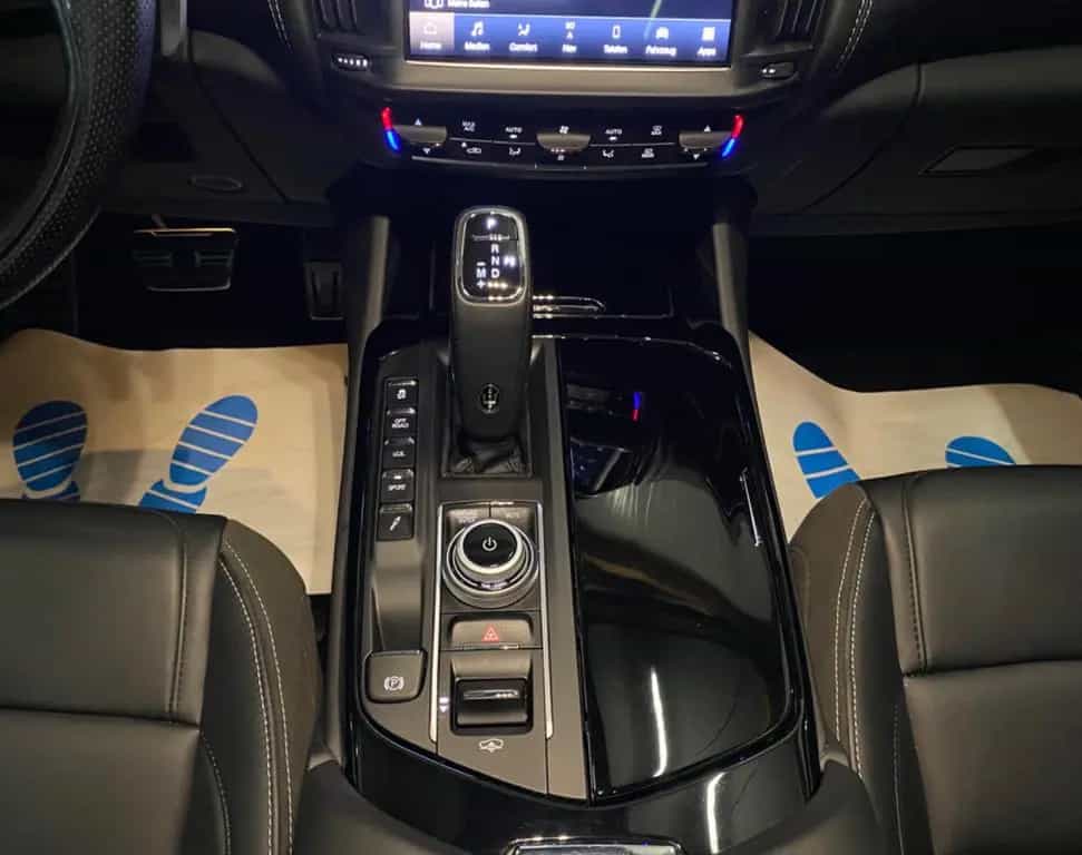 Maserati Levante Modena S, ACC, LED, Keyless Go, 12/2022-photo-13