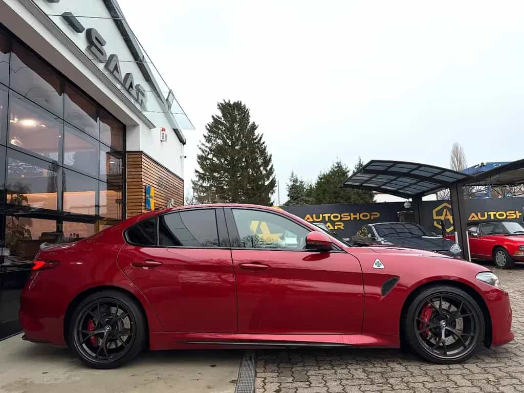 Alfa Romeo Giulia Quadrifoglio Alcantara/H&K/Carbon/Bi-Xeno 02/2021-photo-13