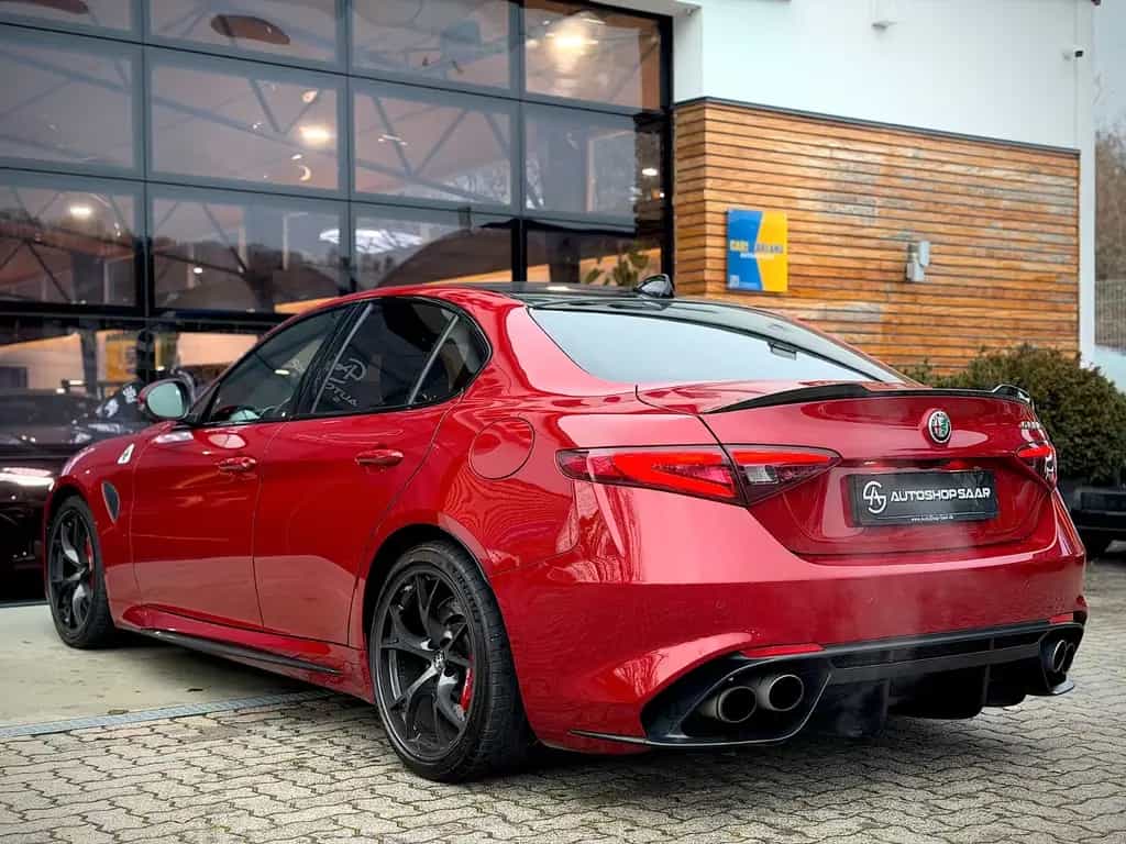 Alfa Romeo Giulia Quadrifoglio Alcantara/H&K/Carbon/Bi-Xeno 02/2021-photo-18