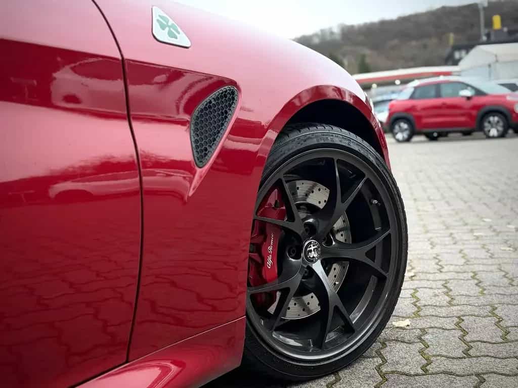 Alfa Romeo Giulia Quadrifoglio Alcantara/H&K/Carbon/Bi-Xeno 02/2021-photo-3