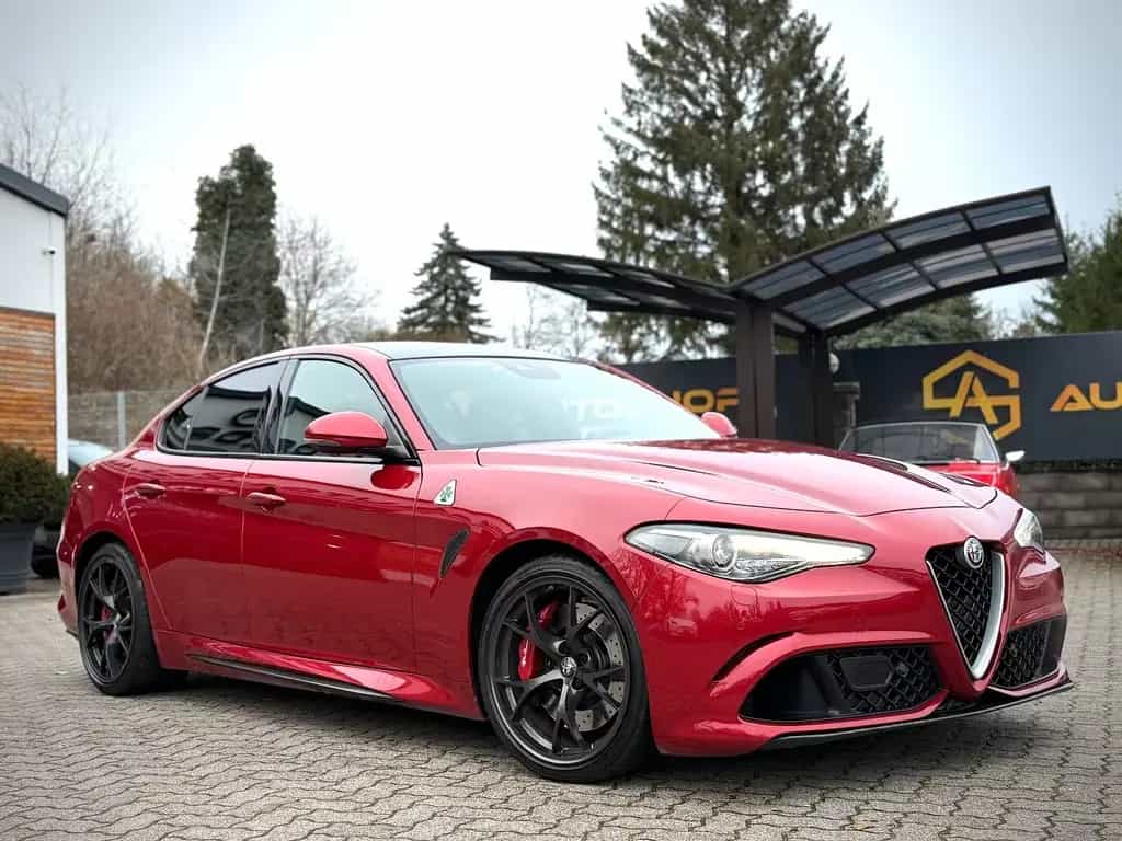 Alfa Romeo Giulia Quadrifoglio Alcantara/H&K/Carbon/Bi-Xeno 02/2021-photo-5