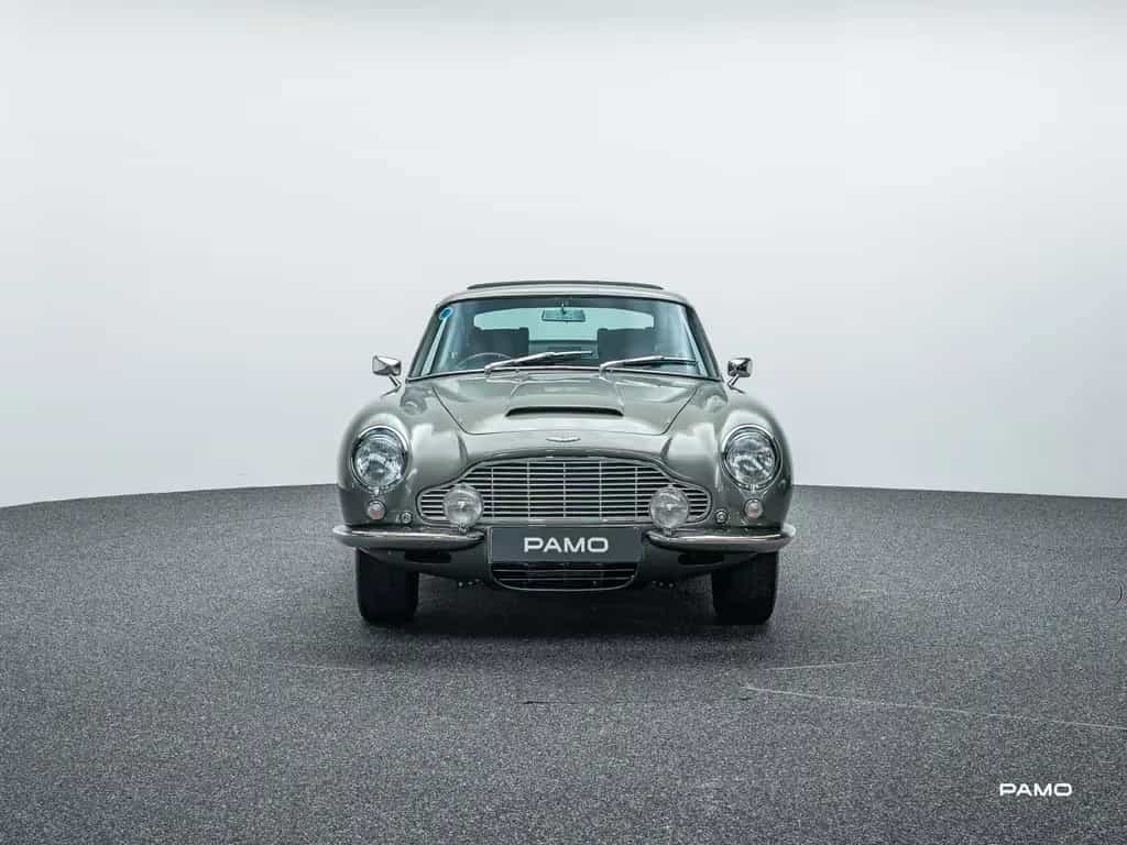 Aston Martin DB 6 01/1965-photo-1