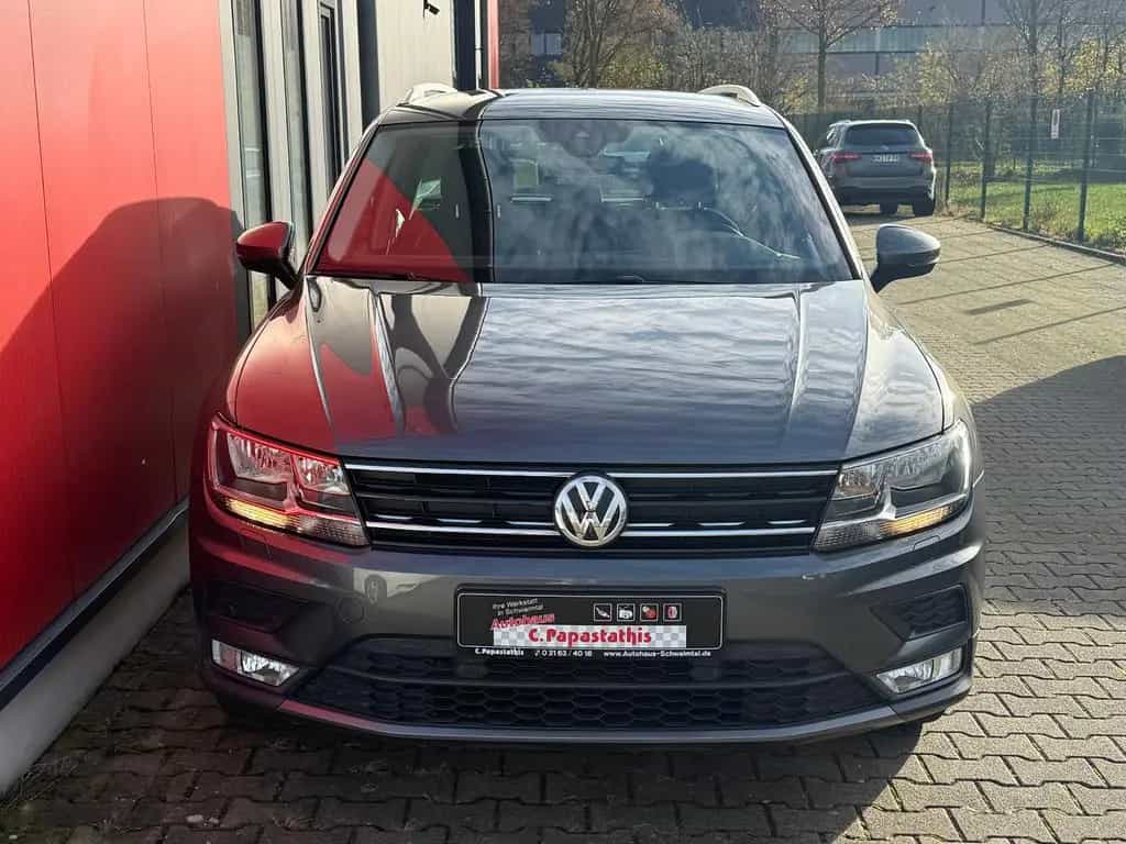 Volkswagen Tiguan 12/2016-photo-1