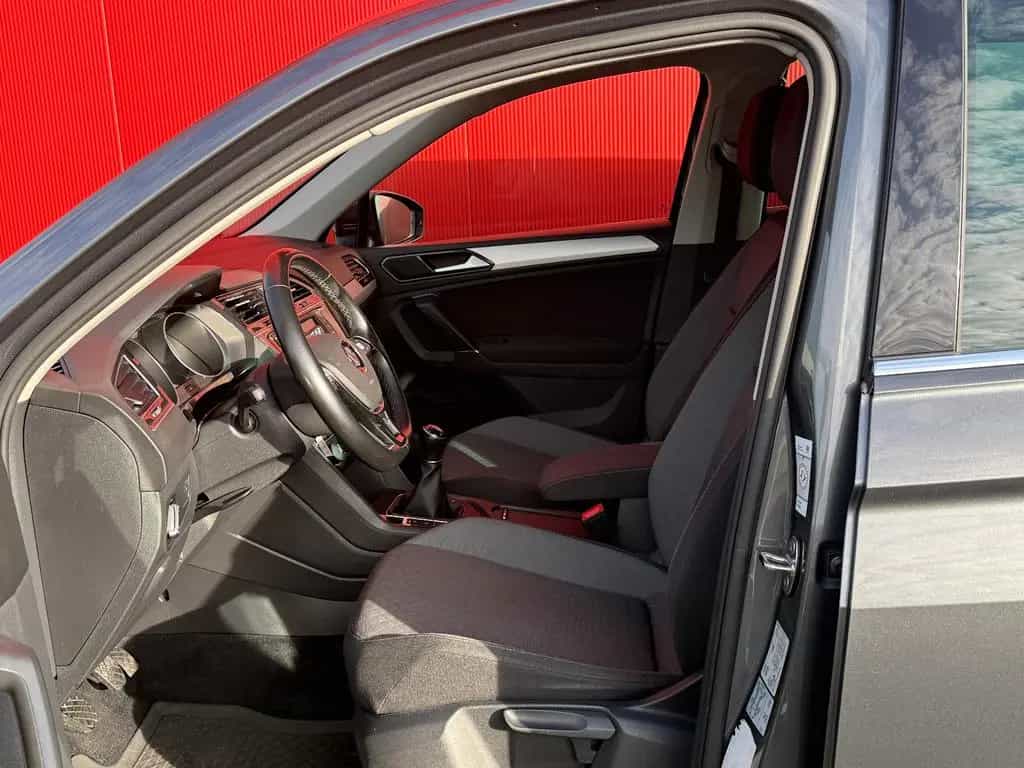 Volkswagen Tiguan 12/2016-photo-6